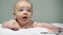 婴儿吐奶溢奶的原因和改善方法
