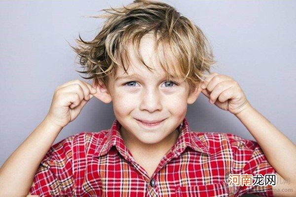 好动的孩子如何教育 让孩子听话学乖只需这几步就可以