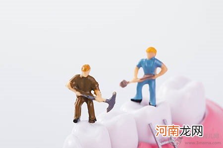 小儿白发是怎么回事 宝妈一时疏忽竟让宝宝有白发