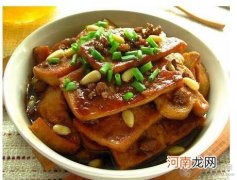 儿童菜谱豆腐类：松仁肉末烧豆腐