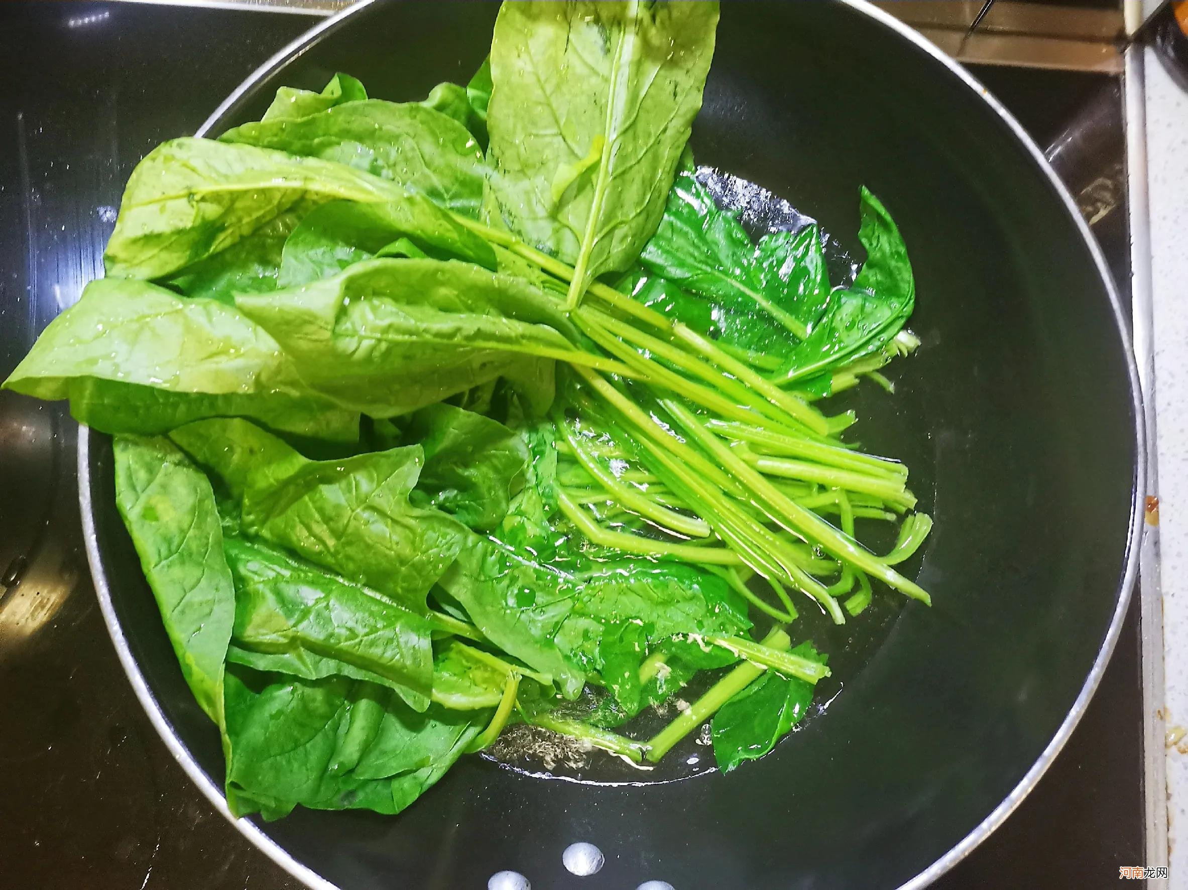 菠菜怎么煮好吃 菠菜怎么煮好吃营养？
