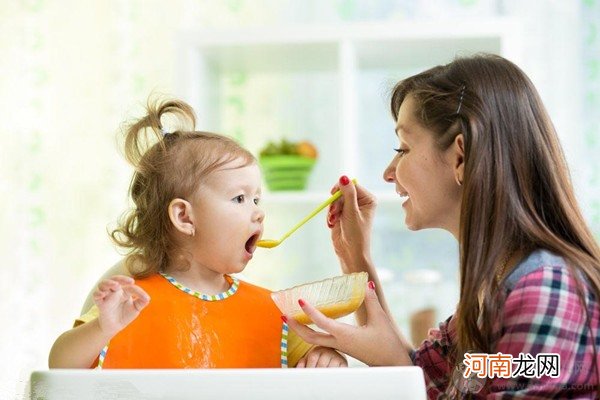 三文鱼蔬菜粥的做法 让宝宝爱上吃饭就是这么简单