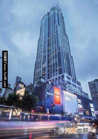 632米 上海最高楼，中国第一高楼上海中心大厦