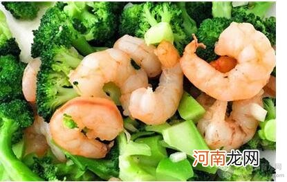 孕妇补叶酸食谱：西兰花炒虾仁