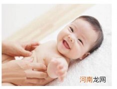 婴儿吐奶原因和处理方法