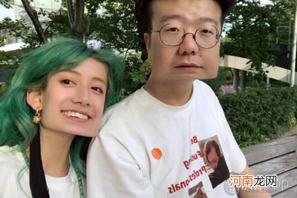 李诞女朋友黑尾酱真实名字揭秘 扒一扒二人爱情故事