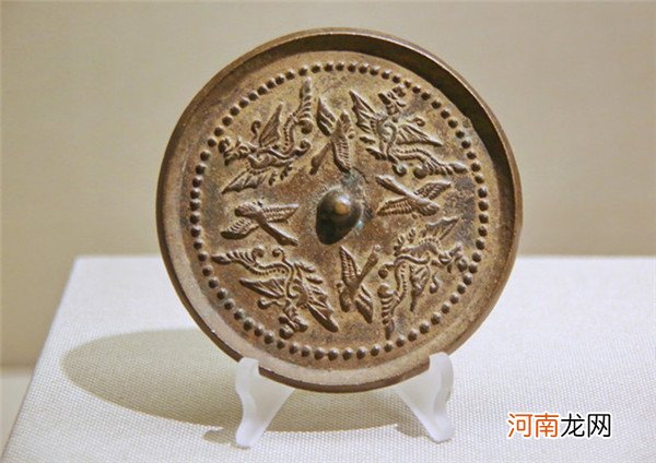 铜镜相关知识 春秋战国至唐五代铜镜表面的包浆