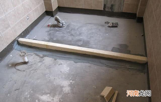 卫生间瓷砖没铺好 卫生间地砖没铺好