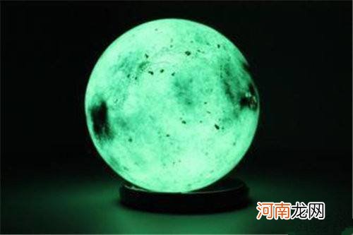 最新天然陨石夜明珠拍卖价格