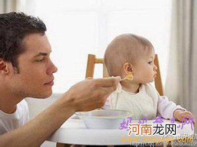 宝宝不爱吃饭 妈妈先反省自己的喂养方式