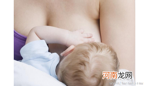 产后哺乳：新妈妈你找对正确的哺乳姿势了吗