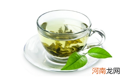 白茶和绿茶哪个好 白茶与绿茶有什么区别