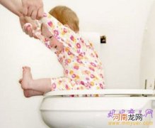 1岁前把尿会导致宝宝不能自主排尿