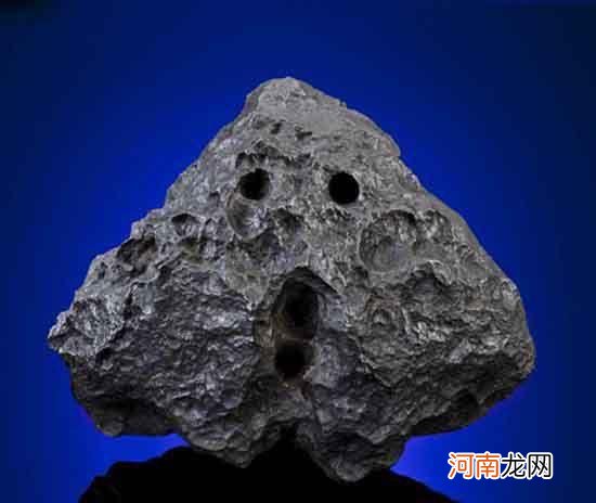每克100万美元的月球陨石 铁陨石图片大全及价格