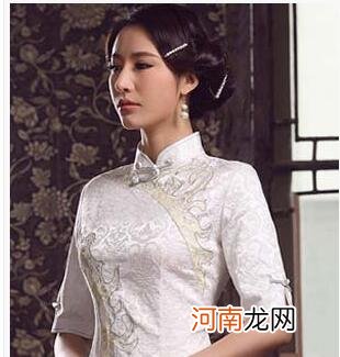 中式复古盘发发型图片 适合穿旗袍女生的盘发造型
