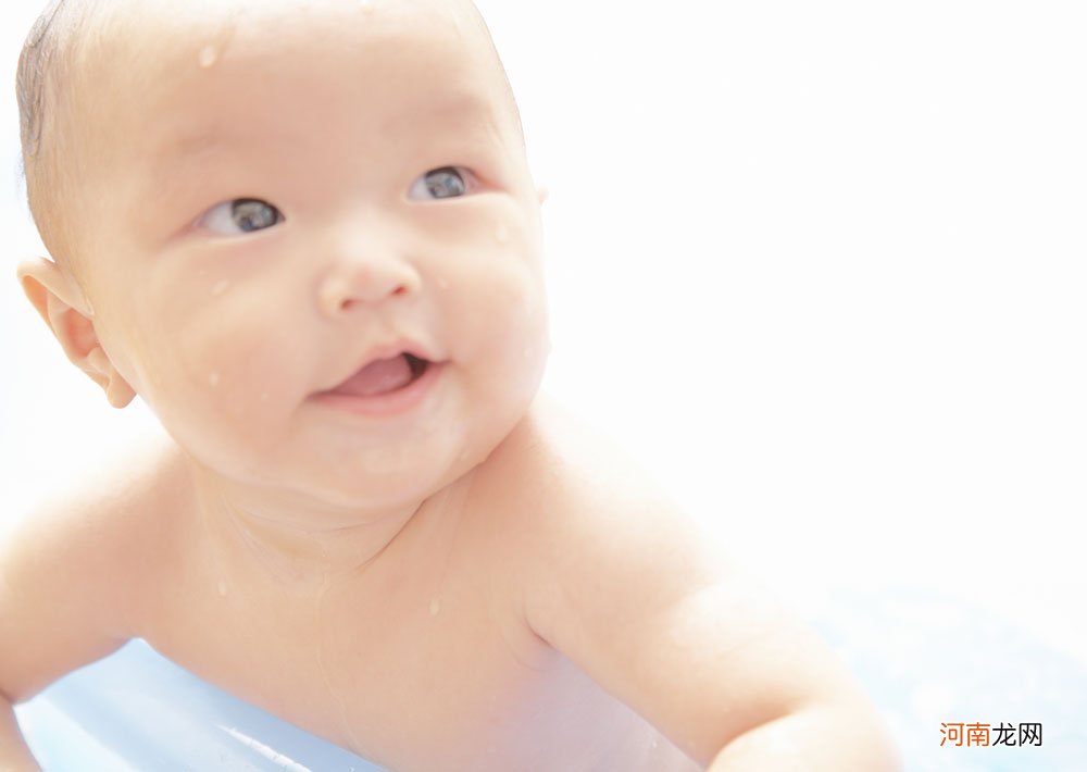 育儿心得 小婴儿必须每天都洗澡吗