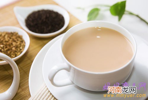 奶茶中的许多成分会影响孕妇和胎儿的健康 请少喝