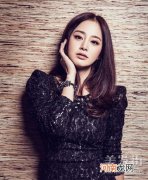 韩国女明星发型图片,长卷发展现女人味!