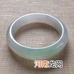 冰糯种和冰种价值区别 冰糯种翡翠好不好