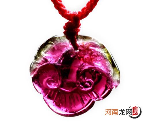 碧玺是怎样称霸彩宝界的 顶级蓝碧玺叫什么