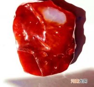 如何分辨天然的红翡 红翡翠是什么原石