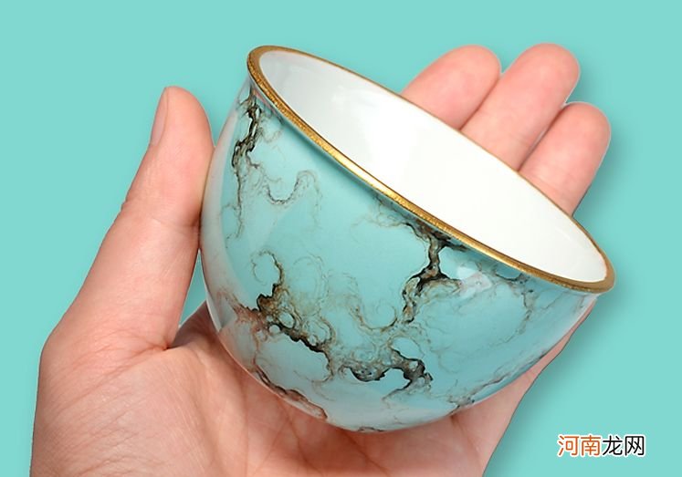 陶瓷釉一直很神秘 陶瓷釉是什么材料做成的