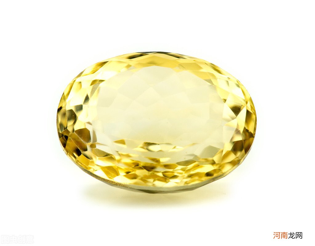 黄水晶的品质评判标准 黄水晶的鉴别真假图片