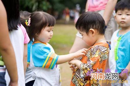 泰国医院挤满中国“求子”家庭 试管婴儿可选胎儿性别