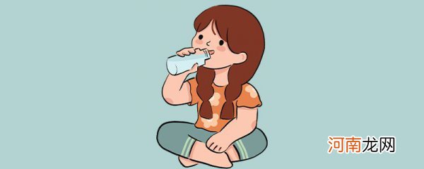八杯水减肥法 每天喝八杯水真的可以减肥吗