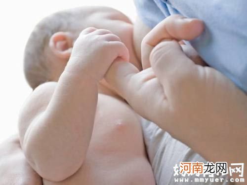 揭秘宝宝吃母乳为什么不长肉 真相竟然是这样！