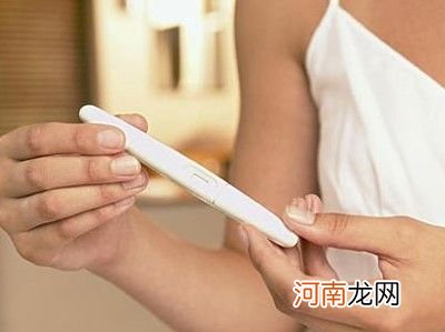 如何正确的使用早孕试纸使用早孕试纸时要注意
