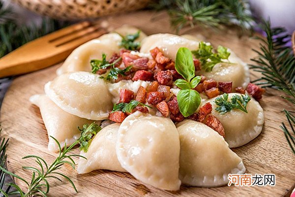 宝宝辅食饺子鱼肉馅做法 这样做鱼肉饺子味道超赞