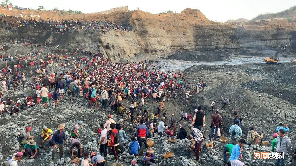 缅甸翡翠最近市场情况 缅甸翡翠原石交易现状