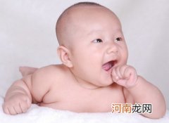 惊！初生婴儿喂牛奶易致糖尿病