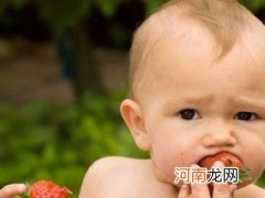 宝宝吃水果方法不当会坏身体