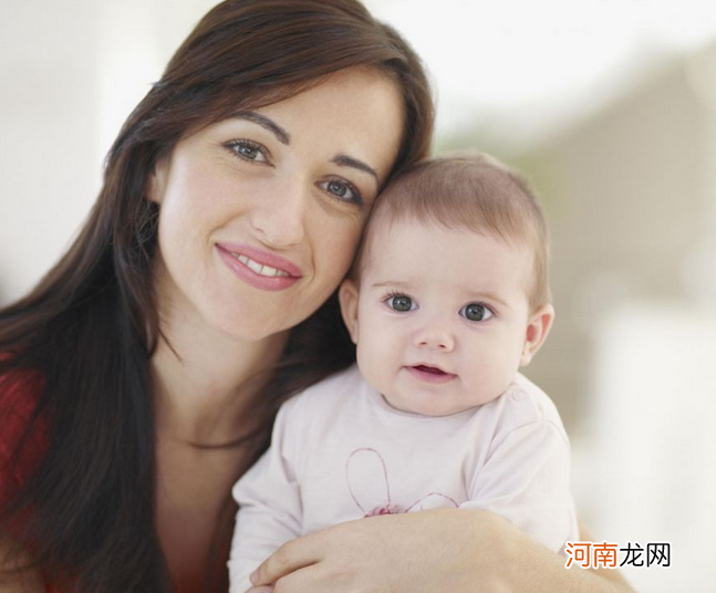 母乳喂养后乳房变形 母乳喂养乳房下垂的对策