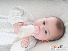 宝宝为什么不愿吃奶瓶 关于宝宝吃奶瓶的注意事项