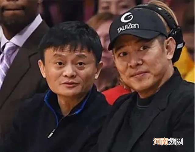 世上仅存2颗纯天然形成的九眼天珠 天然天珠