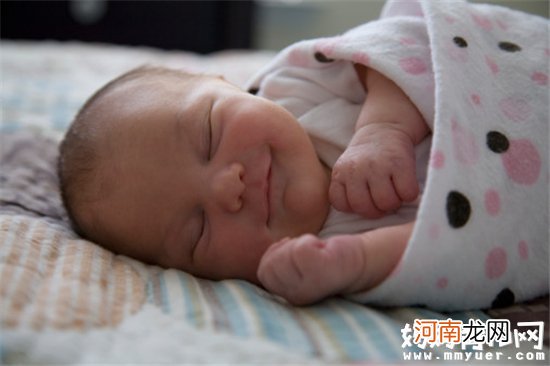 宝宝睡得越久就越好吗 家长须知宝宝睡多久是正常