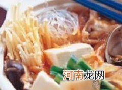 儿童菜谱豆腐类：泡菜豆腐锅