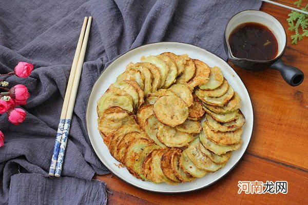 茄子怎么给宝宝做辅食 茄子辅食这样做营养又美味