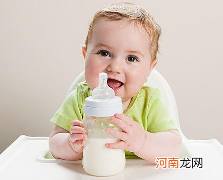如何给新生儿选购奶粉 是不是成分越多越好呢