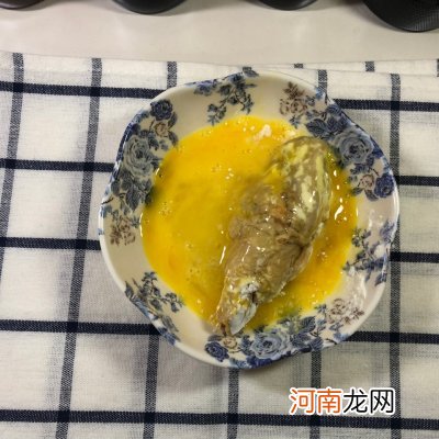 香酥鸡翅这样做好吃到允手指 鸡翅怎么炸好吃又脆又香