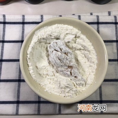 香酥鸡翅这样做好吃到允手指 鸡翅怎么炸好吃又脆又香