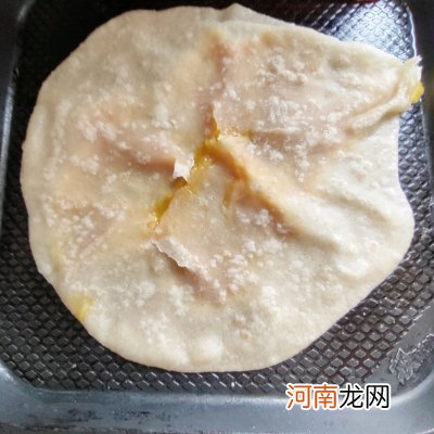 鸡蛋灌饼就要这样做10分钟学会 鸡蛋灌饼的家常做法