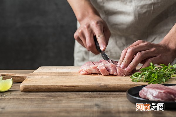 婴儿肉松的做法窍门 想做出美味肉松要学会这一招