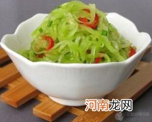 一岁半宝宝食谱：油泼莴笋