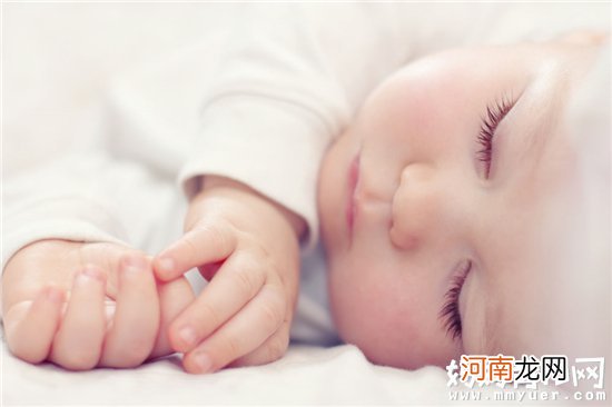 宝宝睡觉发出杂音不是可爱 要注意可能是宝宝健康有问题