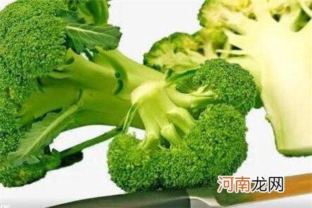 中年容易肥胖，推荐刮油最狠的四种减肥食物