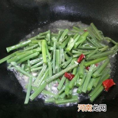 清炒龙须菜 龙芽菜怎么做好吃
